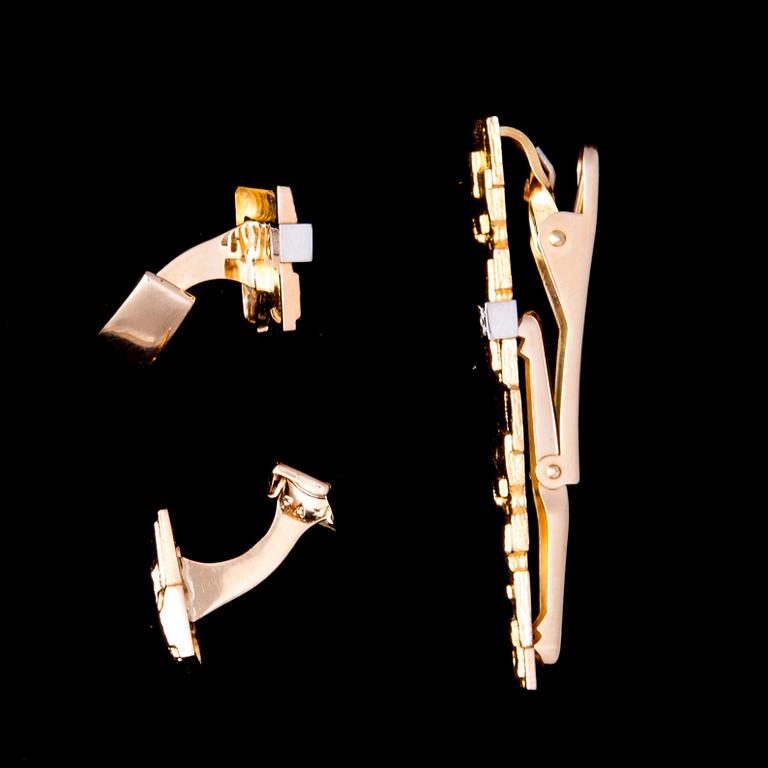 MANSCHETTKNAPPAR och SLIPSNÅL, 14K guld, briljantslipade diamanter. Björn Weckström, Lapponia. Vikt totalt ca 17,3 g.