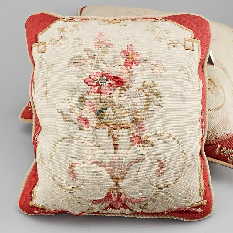 KUDDAR, 3 st, Aubusson, delvis 1800-tal.