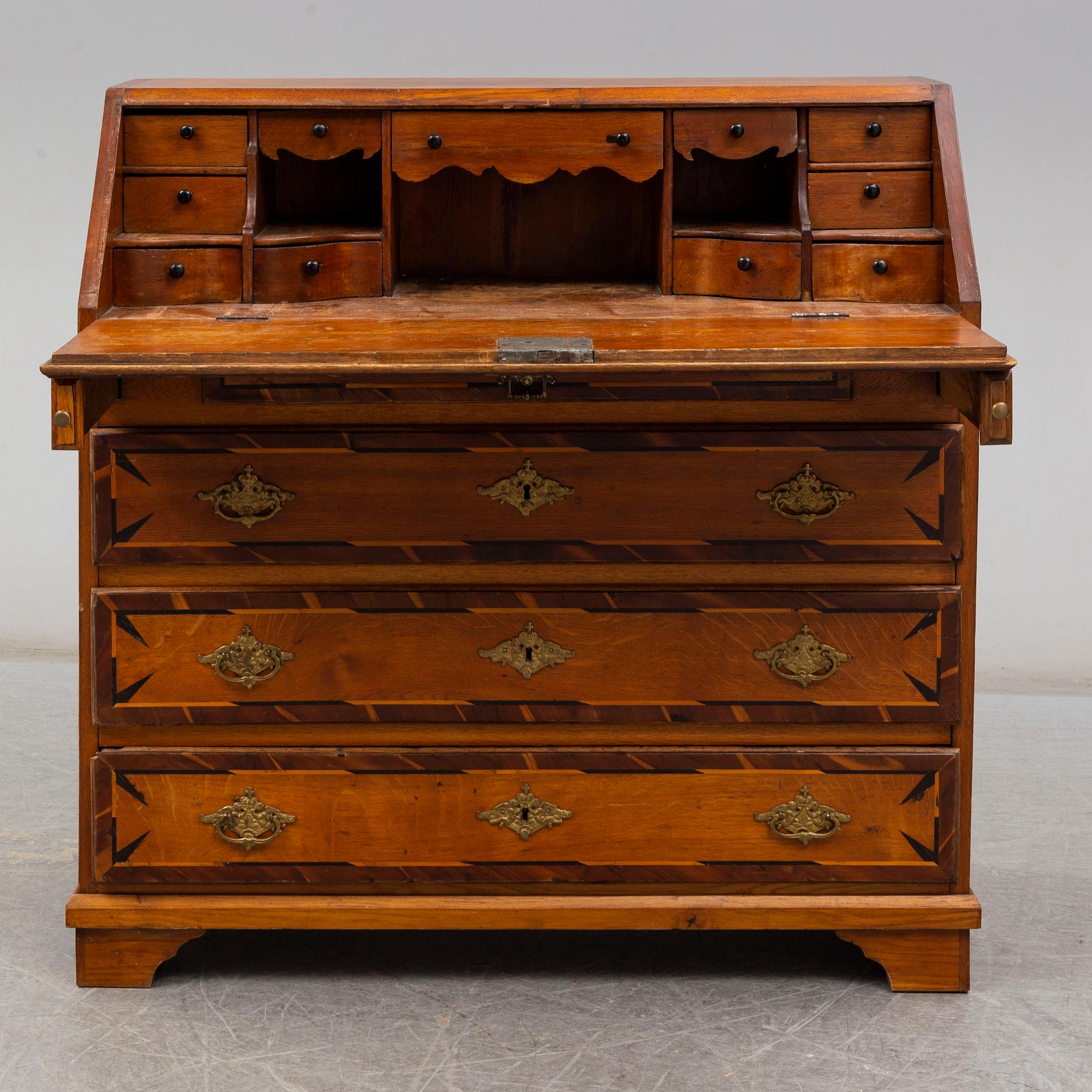A Swedish late 18th century secretaire.