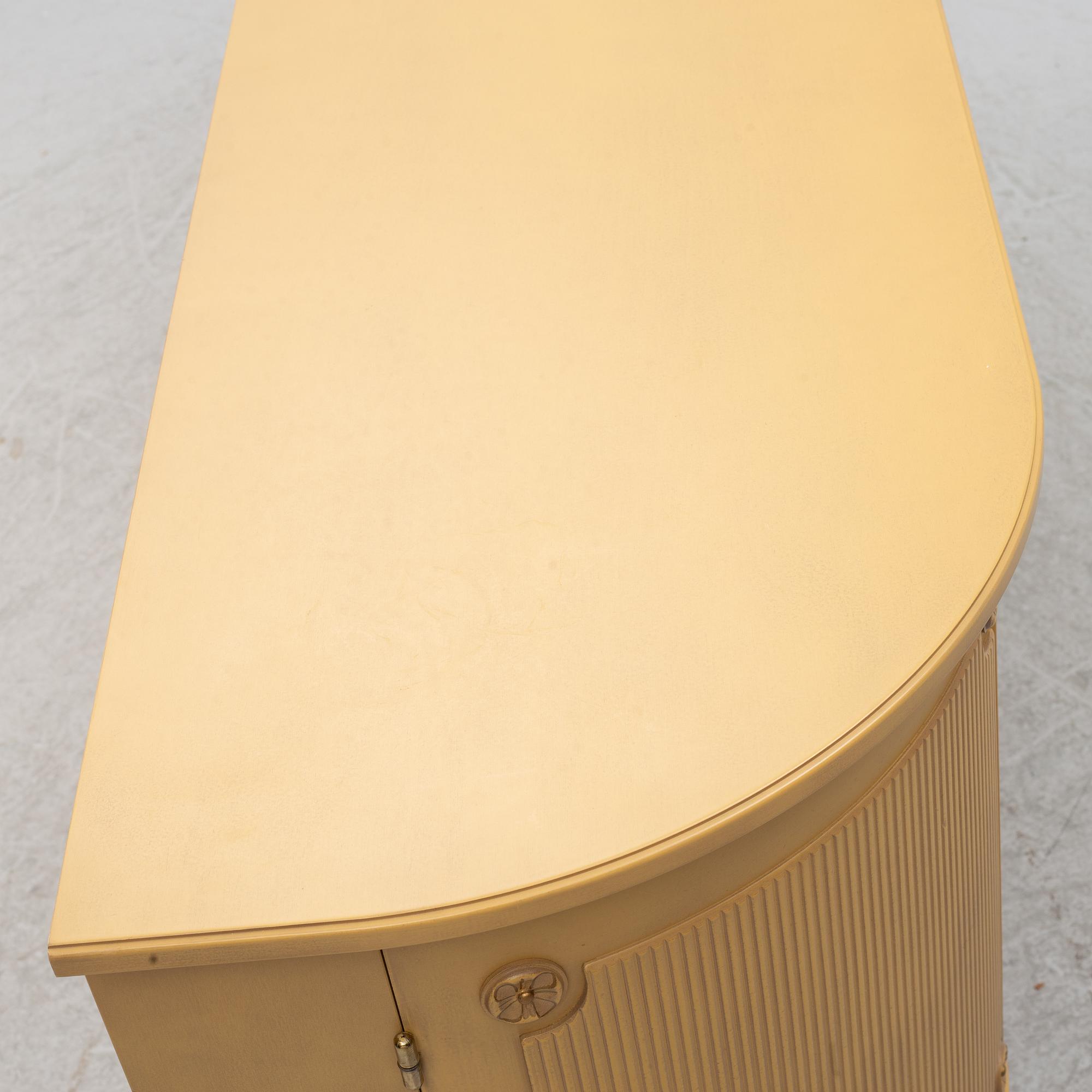 Sideboard, Gustavian style, second half of the 20th century.