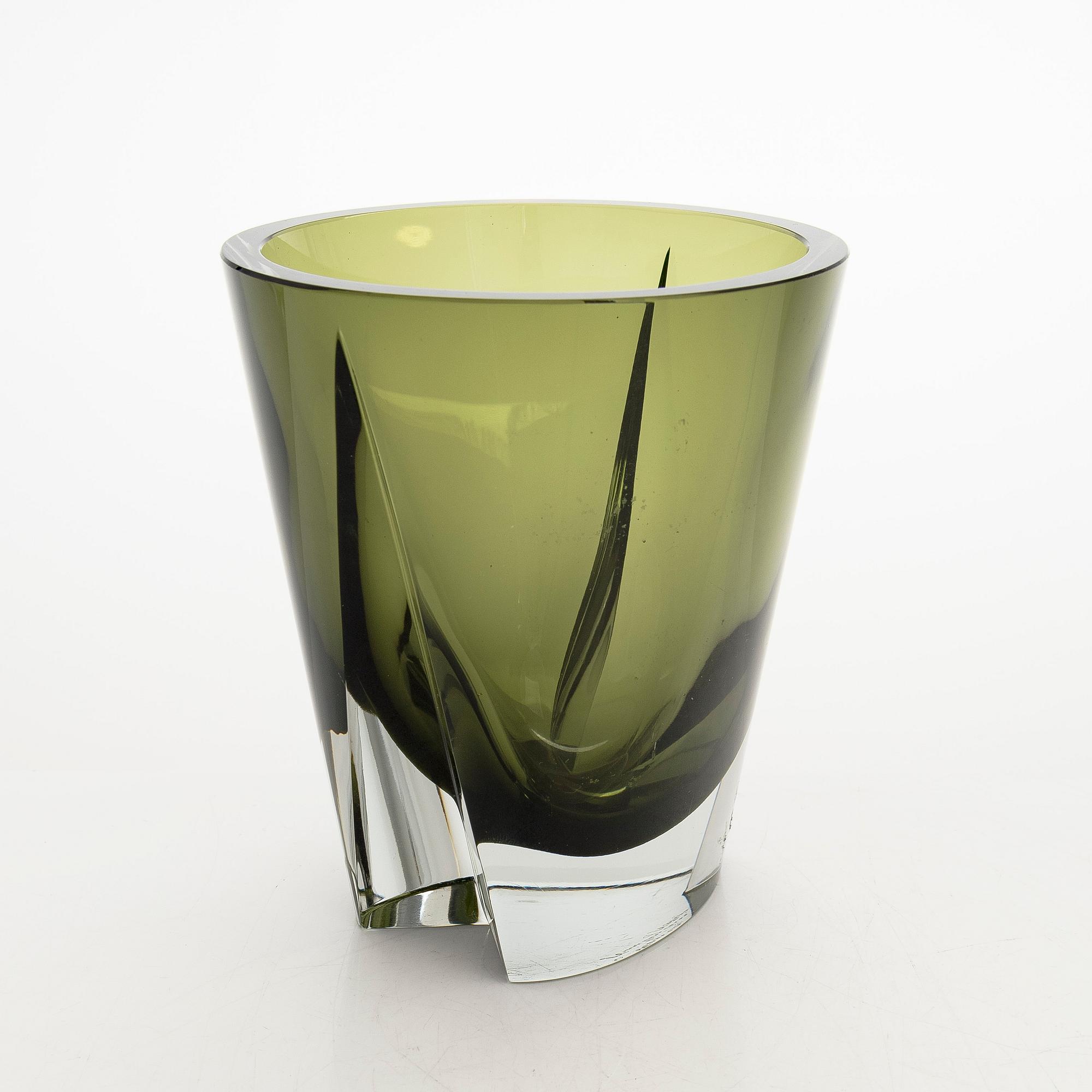 Saara Hopea, vas, signerad S. Hopea, Nuutajärvi Notsjö -58.