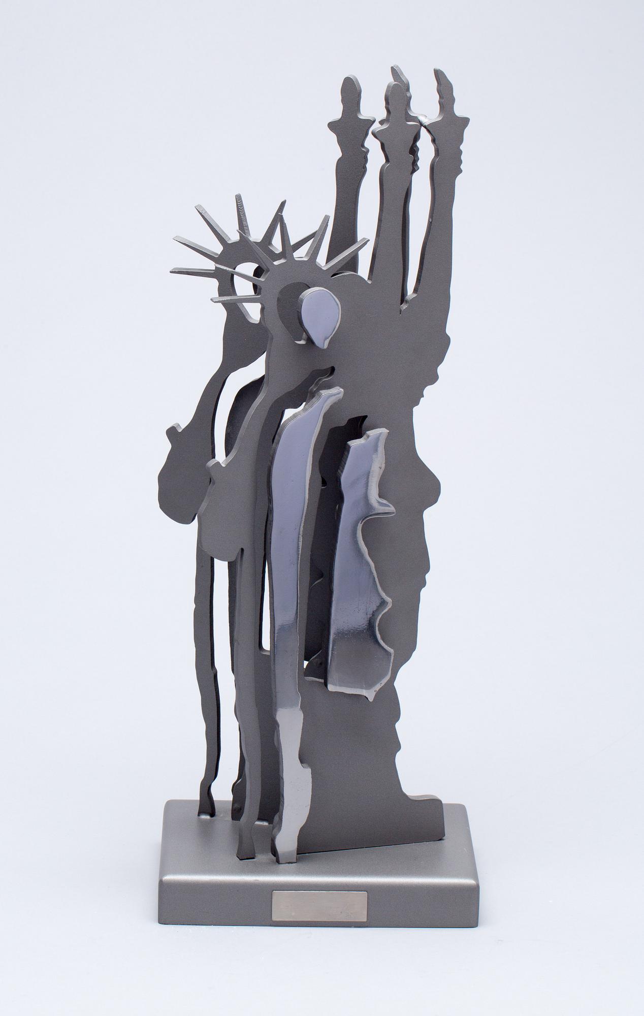 FERNANDEZ ARMAN, skulptur, järn, signerad och numrerad VI/X.
