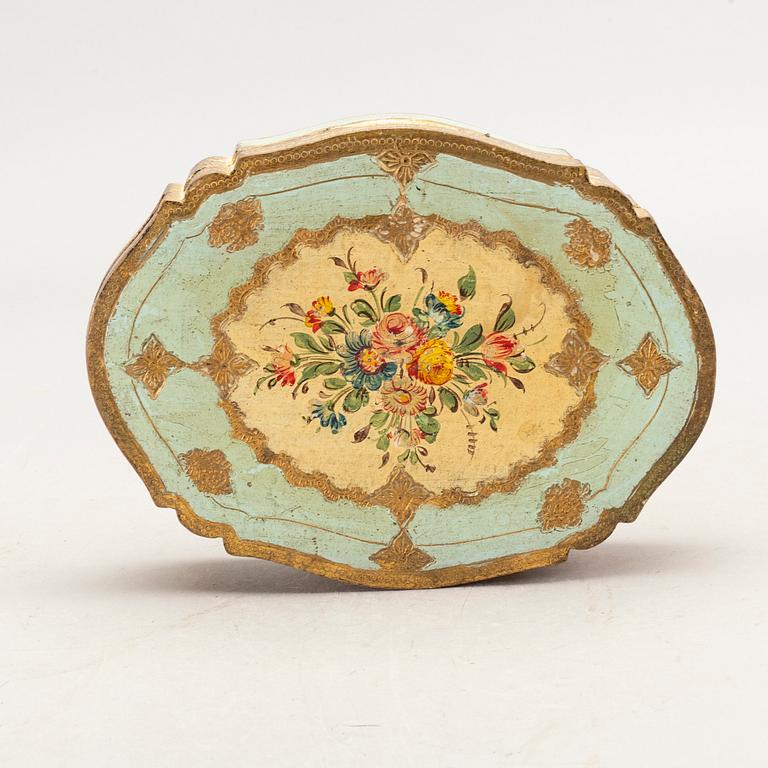 Askar 6 st. Paoletti, Florens Italien, 1900-talets mitt.