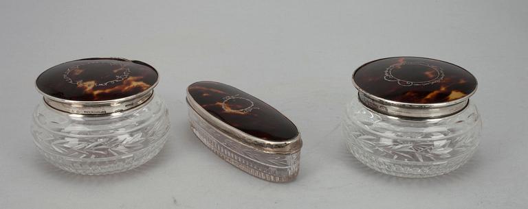 TOILETTSET, 7 delar, silver och sköldpaddsskal, Birmingham 1927.
