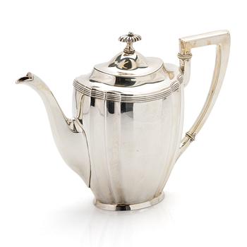 Coffee pot, silver, probably 20th century.