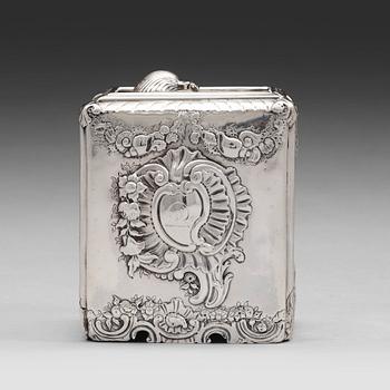 163. An English 18th century George II silver tea-caddy, mark of Christian Hillan, London 1738.