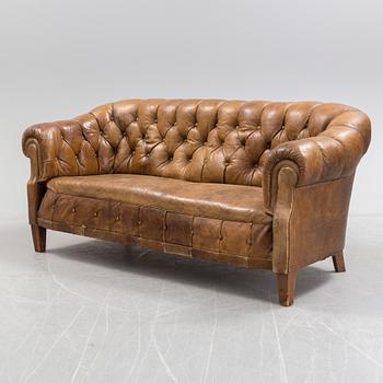 A Chesterfield model sofa, 1920s / 30s.