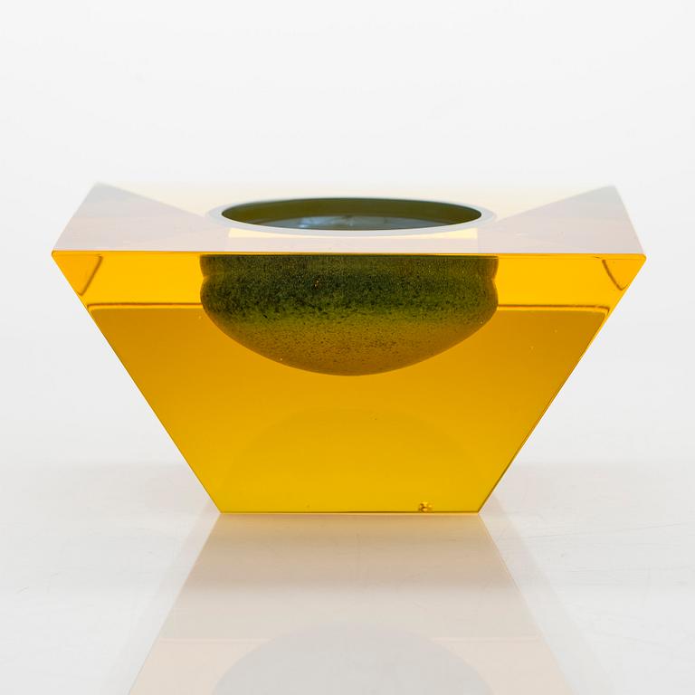 Oiva Toikka, skulptur "Gold", signerad O. Toikka Nuutajärvi.