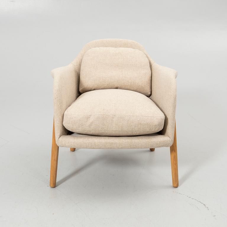 Armchair, model R1, Norrgavel, modern manufacture.