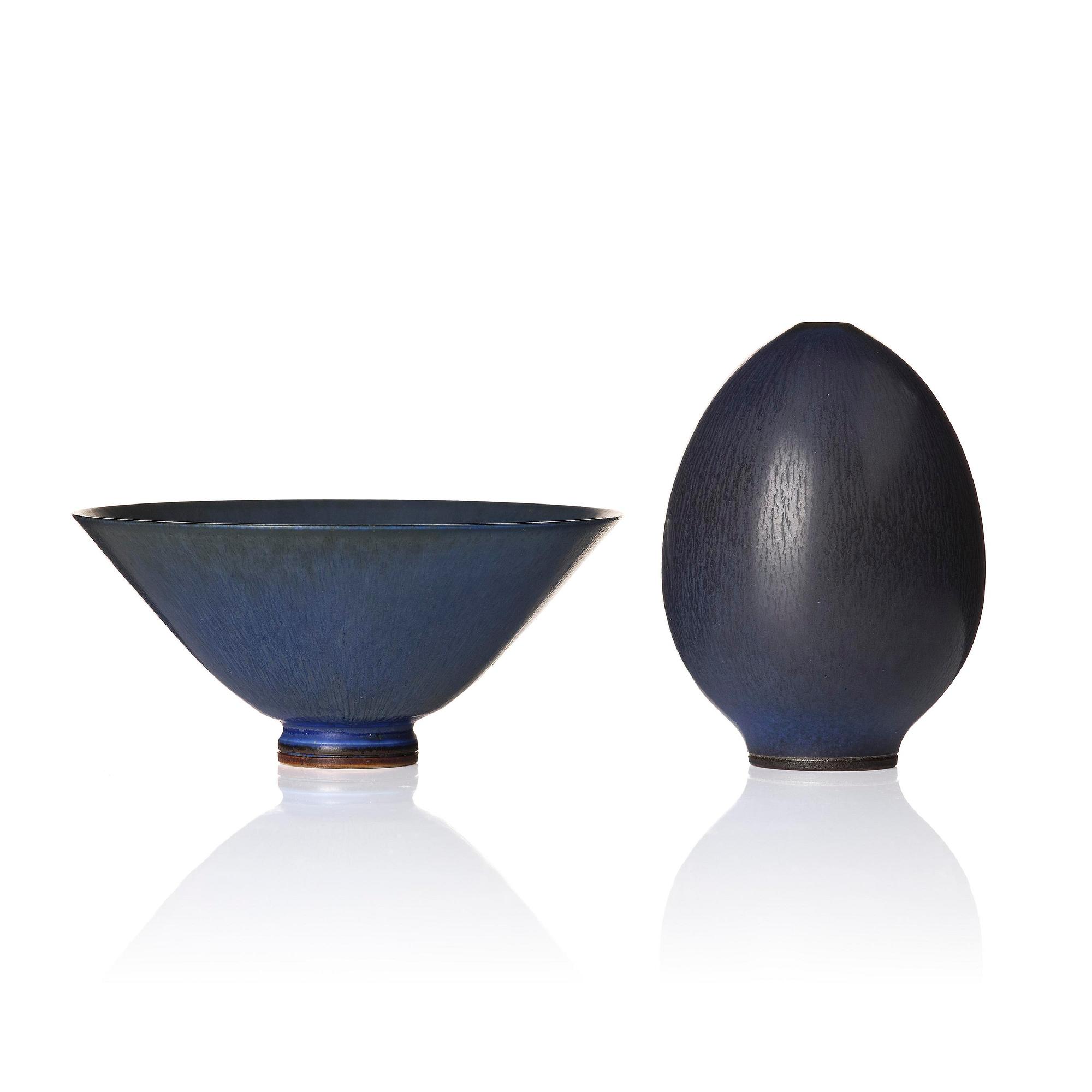 Berndt Friberg, a stoneware bowl and a vase, Gustavsberg Studio 1944-47 and 1957.
