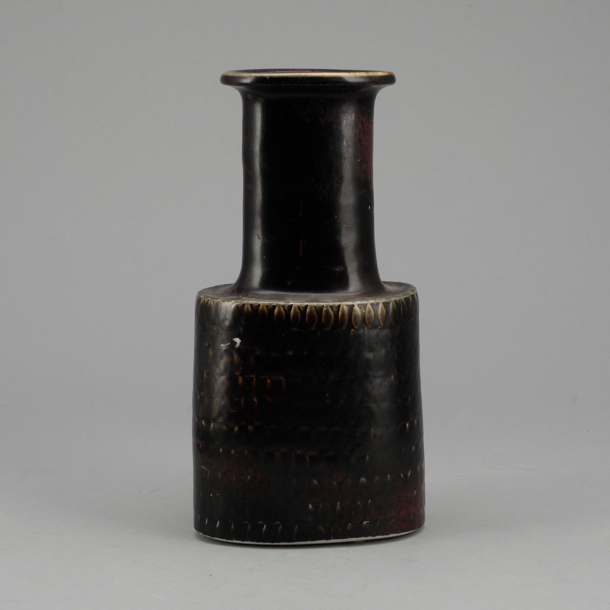 VAS, stengods, Stig Lindberg, Gustavsberg studio.