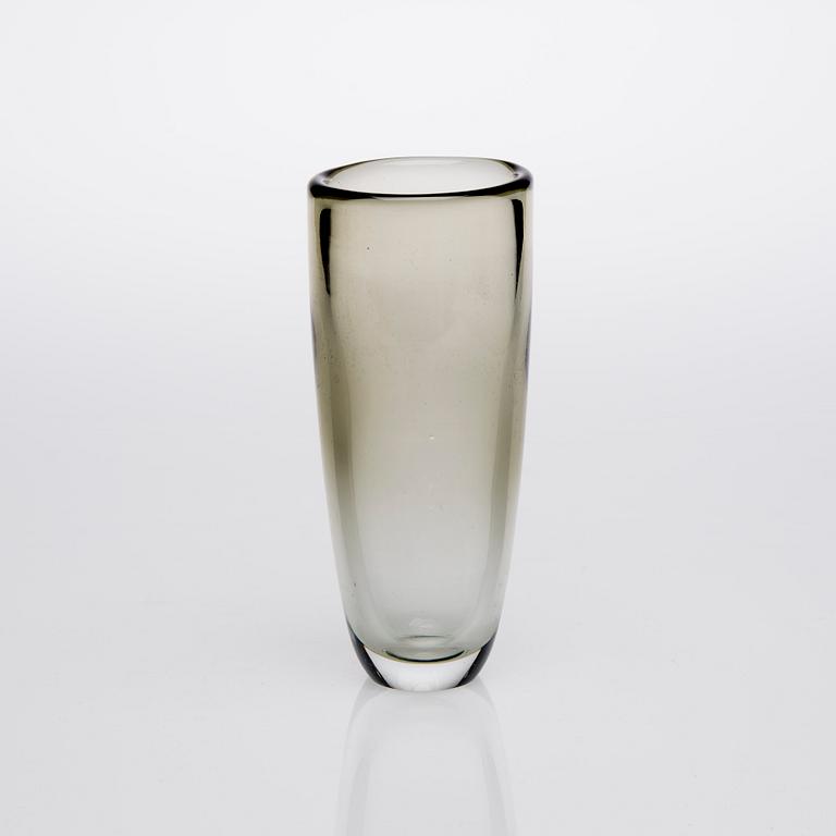 VAS, glas, signerad med syrapenna K. Franck Nuutajärvi Notsjö -56.