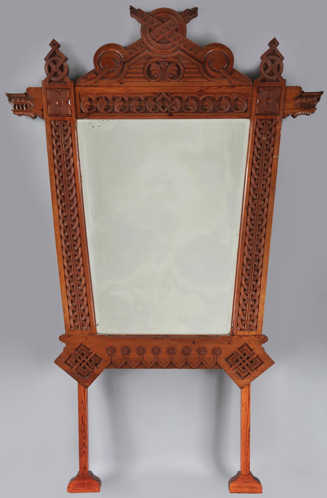 SPEGEL, fornnordisk stil, Norge omkring sekelskiftet 1900.