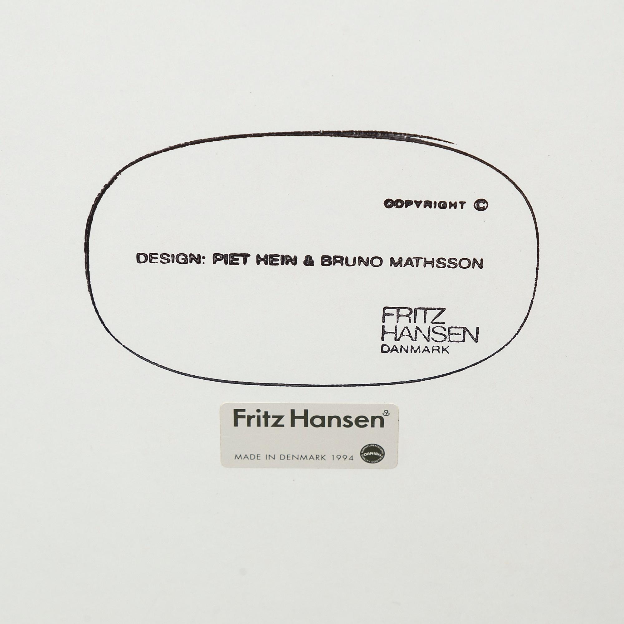 Bruno Mathsson & Piet Hein, a 'Supercirkel' dining table, Fritz Hansen.
