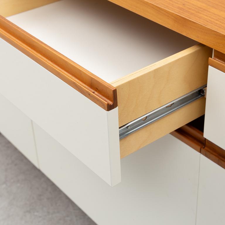Anne Krook, a sideboard, "Amy", Horreds.