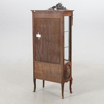 Display cabinet, Rococo style, 20th century.