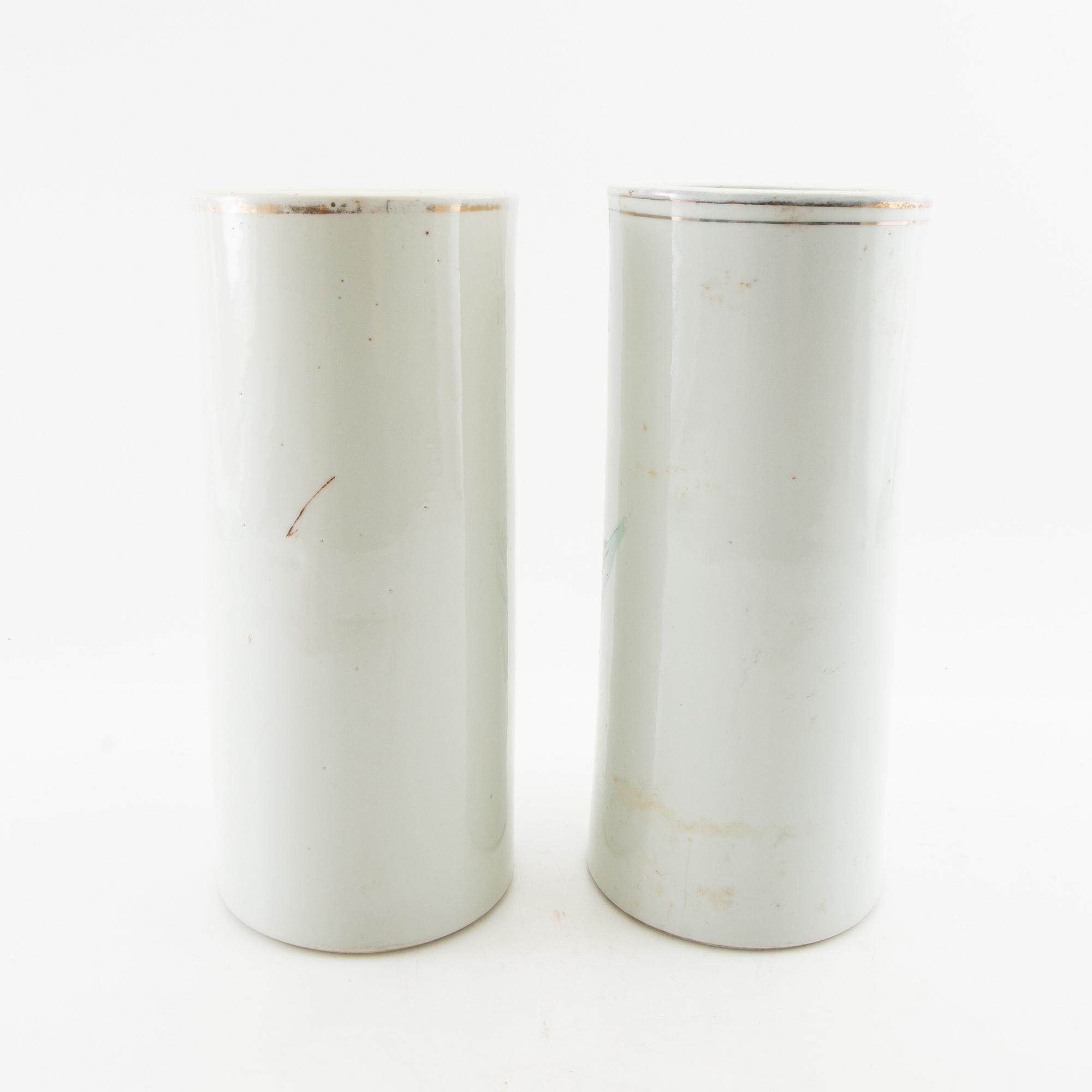 Brush pots, 2 similar, China, 20th century, porcelain.