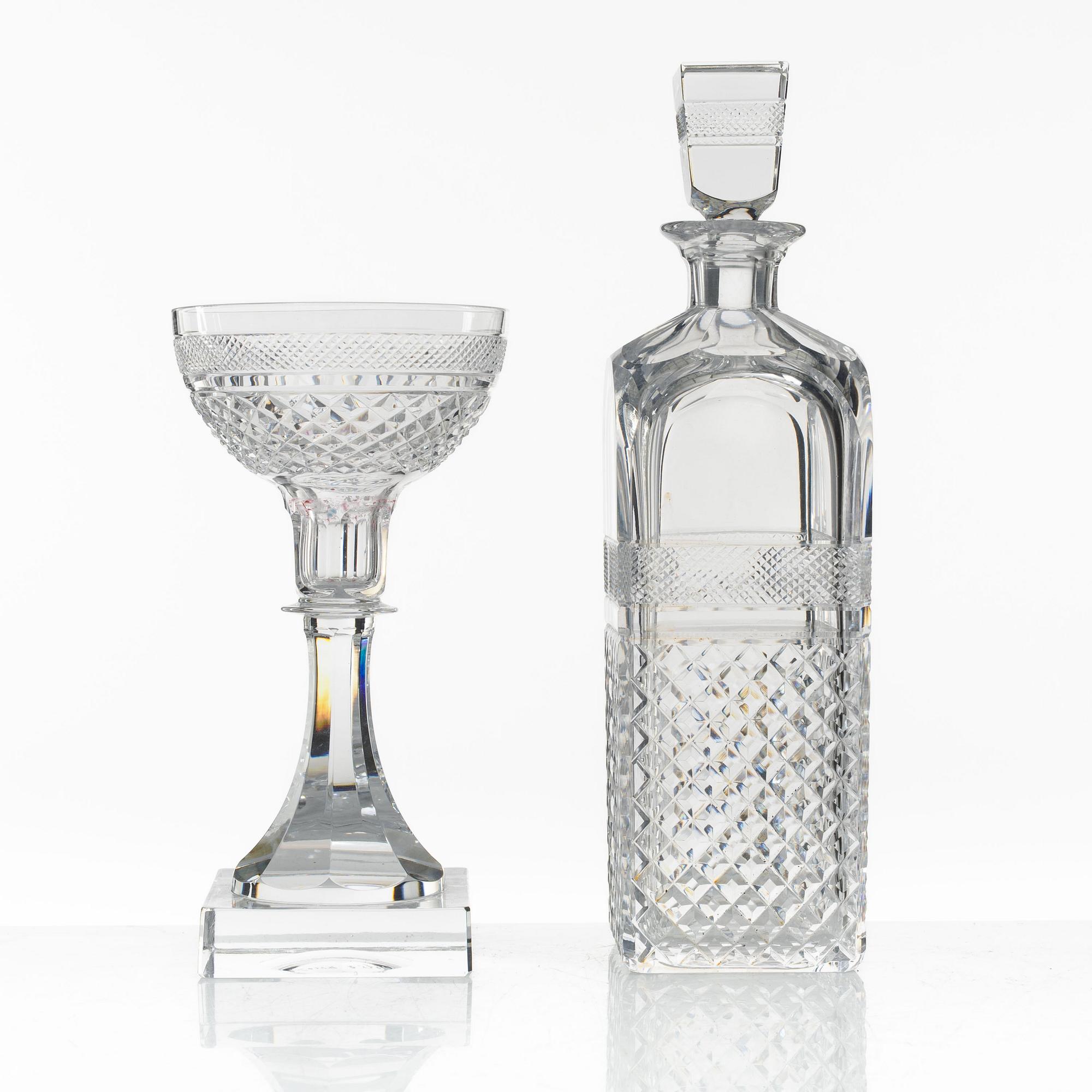 Elis Bergh, glasservis, 48 delar, "Kent", Kosta, 1900-talets andra hälft.