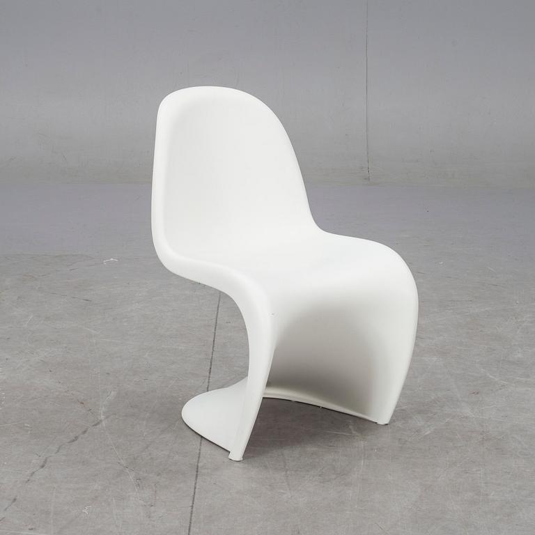 STOL, för barn. "Panton chair", Verner Panton.