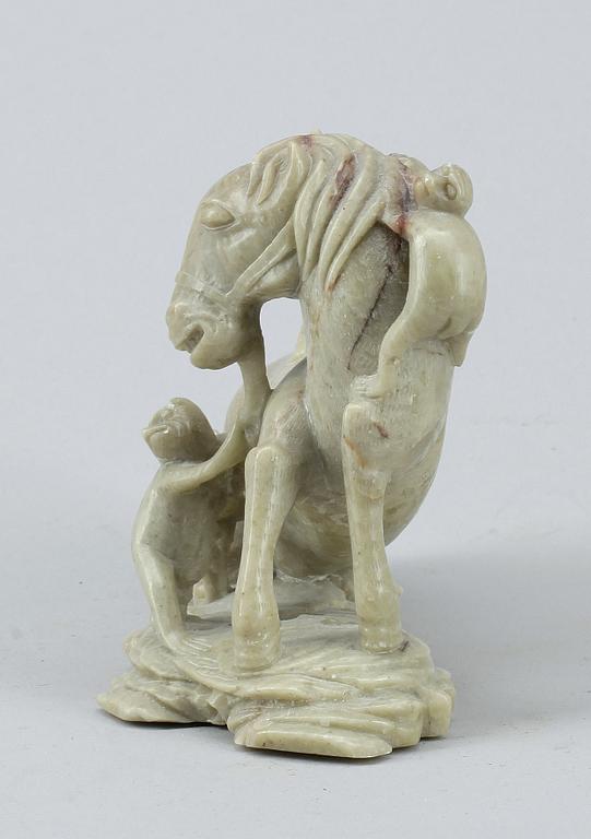 FIGURIN, sten, Kina, modern tillverkning.