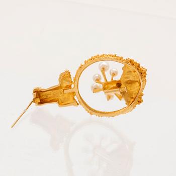 Björn Weckström, brooch "Merikukka/Sea Flower" in 18K gold with cultured pearls.