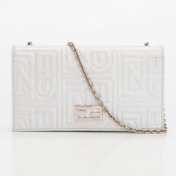 Fendi, A 'wallet on chain', bag.