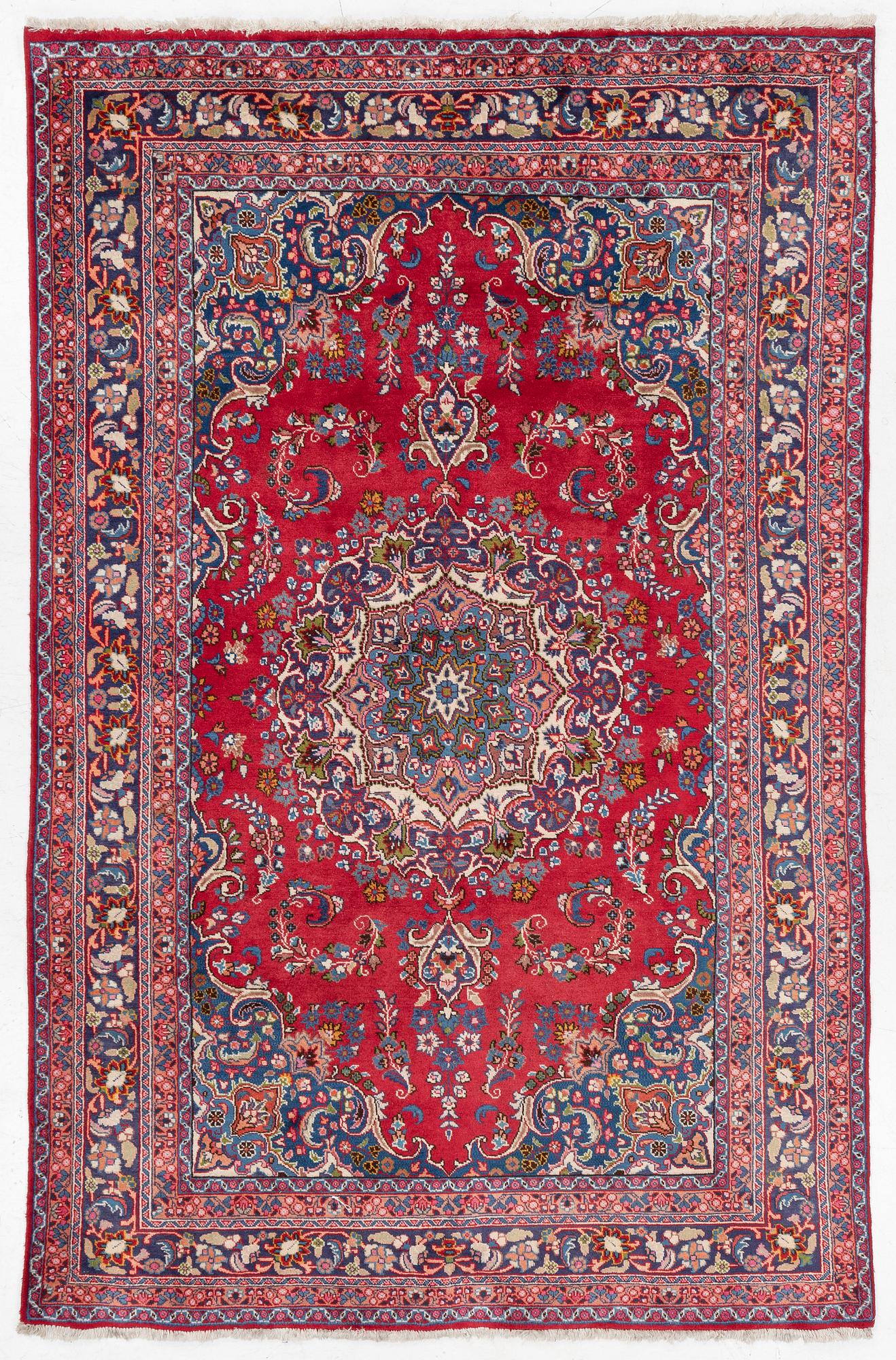 Matta, Mashad, ca 290 x 192 cm.