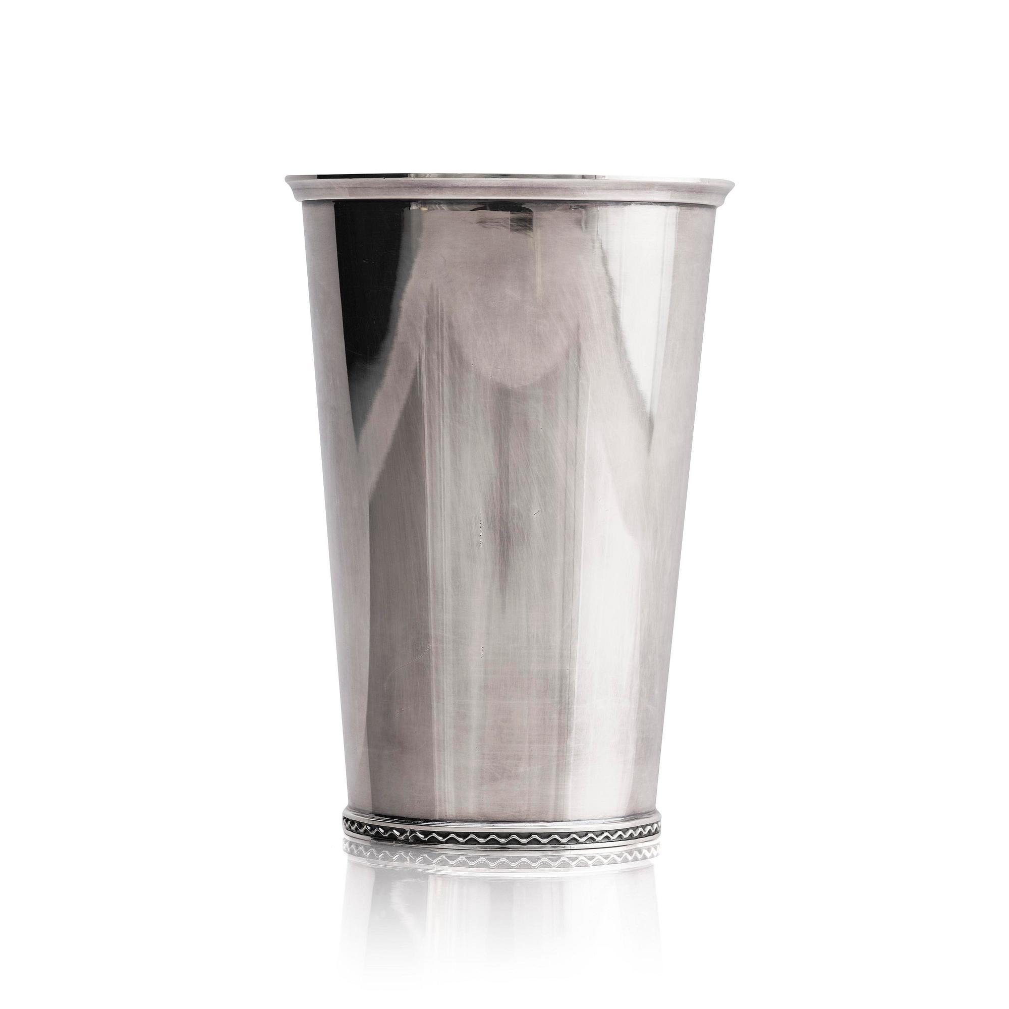 A sterling silver beaker, mark of Tore Eldh, Ceson, Gothenburg, Sweden 1972.