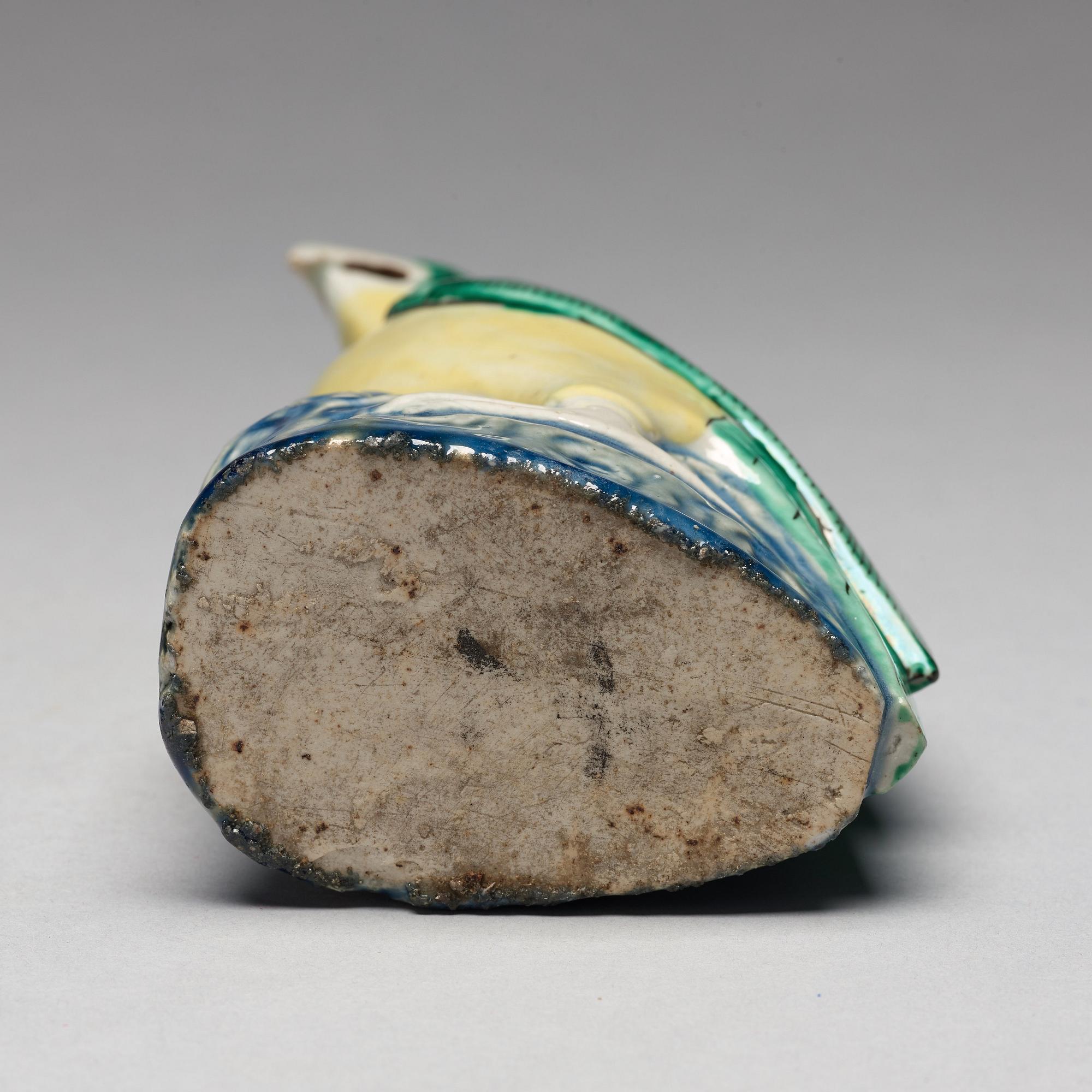 A pair of famille rose figures of parrots, late Qing dynasty.