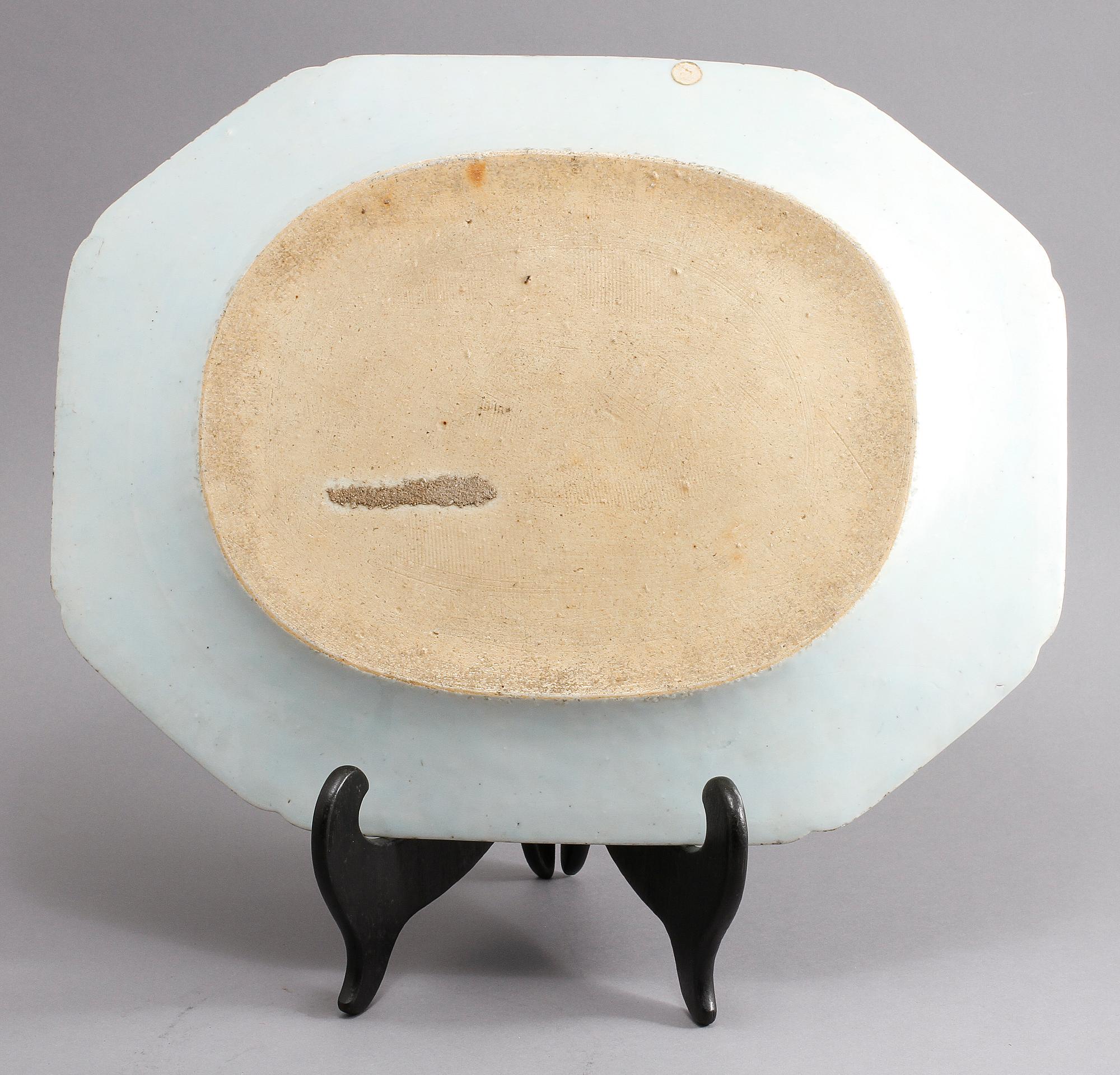 STEKFAT, porslin, Kina, 1700-tal.