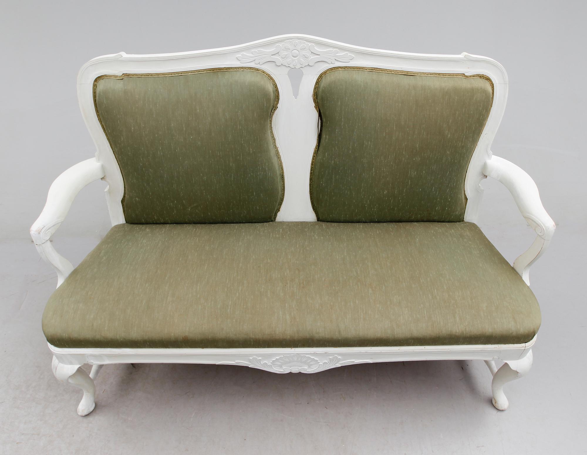 SOFFA, rokokostil, 1900-talets första hälft.