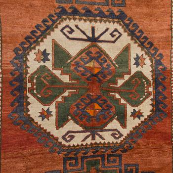 Matta, antik Lori Pambak, Kazak området, södra Kaukasus, ca 250 x 171 cm.