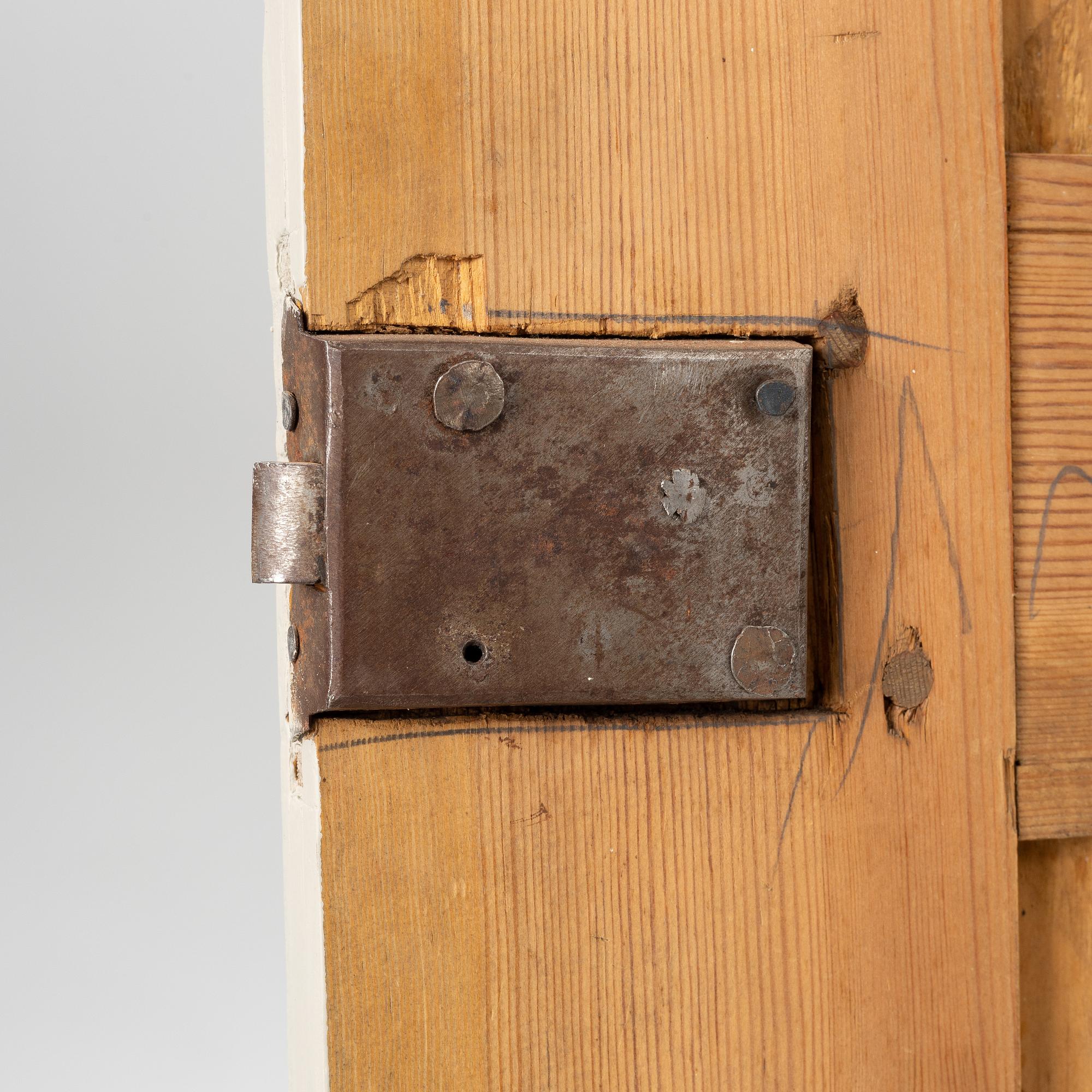 Klädskåp, 1800-talets slut.