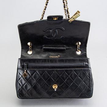 Chanel väska.