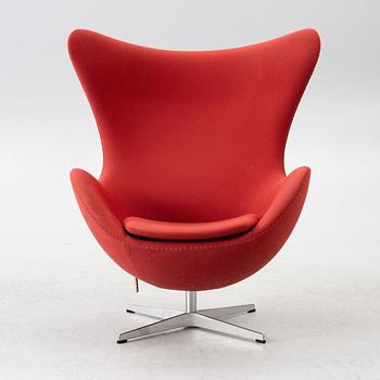 Arne Jacobsen, fåtölj "Ägget", Fritz Hansen, 2014.