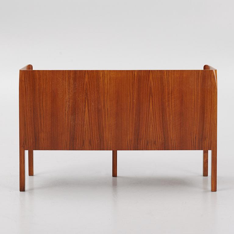 Josef Frank, dressing table, model 521, Firma Svenskt Tenn.