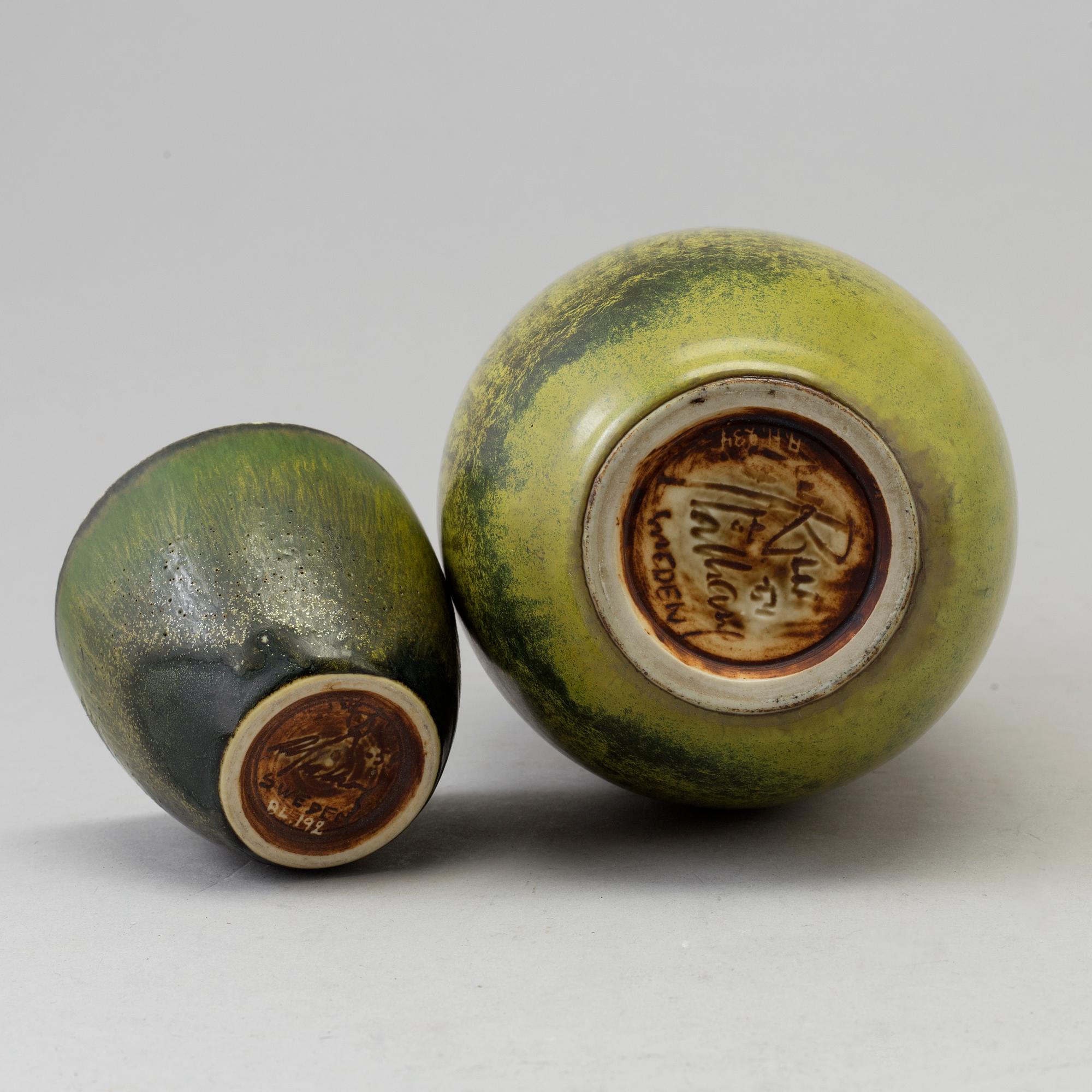 CARL-HARRY STÅLHANE, a stoneware vase and bowl from Rörstrand, signed and dated -54 and -58.