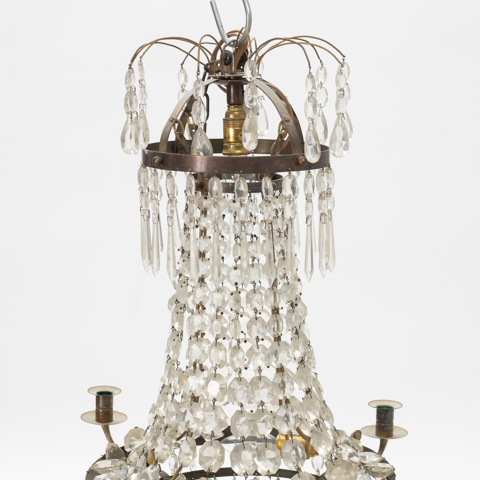 Ljuskrona, gustaviansk stil, 1900-tal.