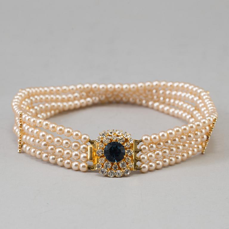 HALSBAND, Pierre Cardin.