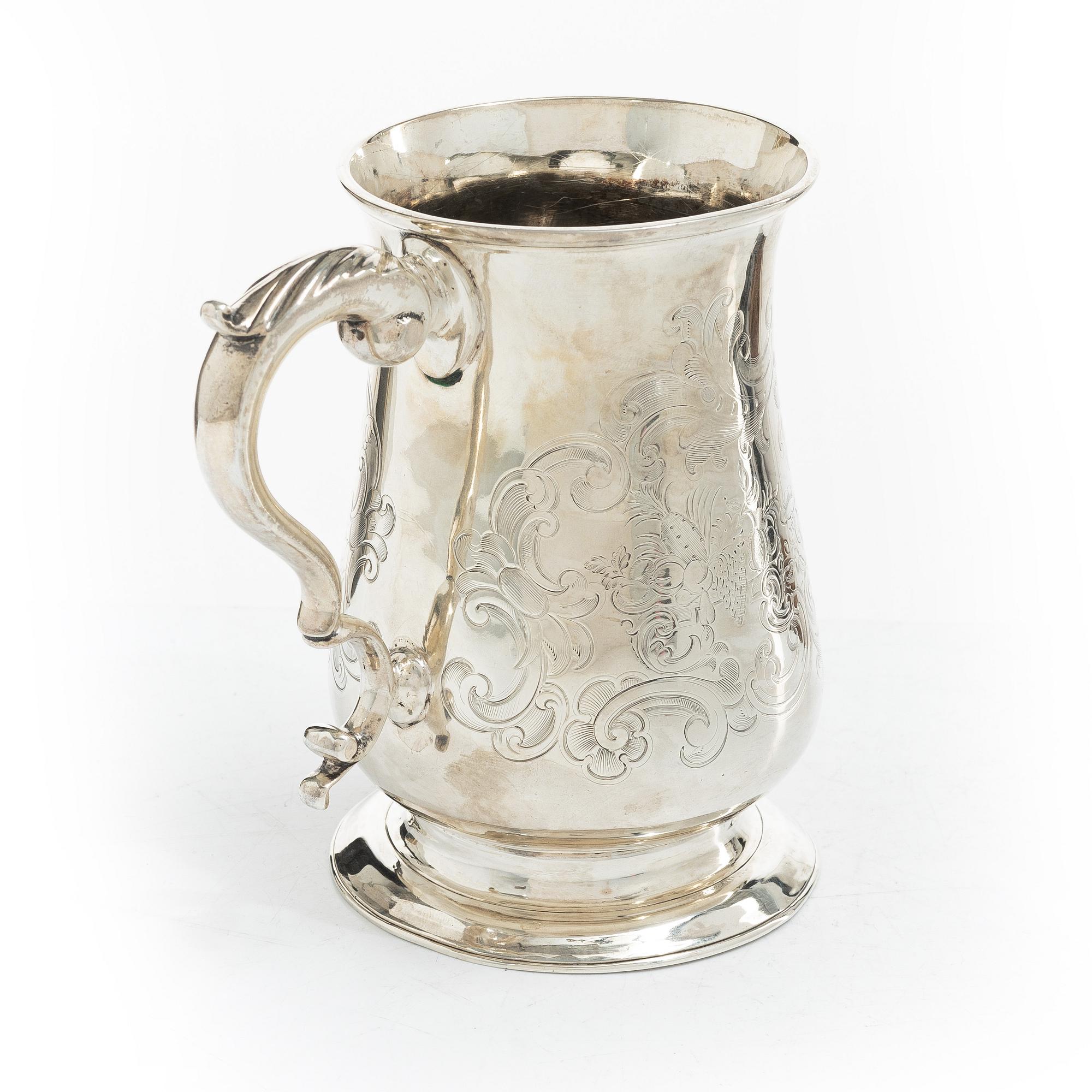 A British silver tankard, mark of John King, London 1773.