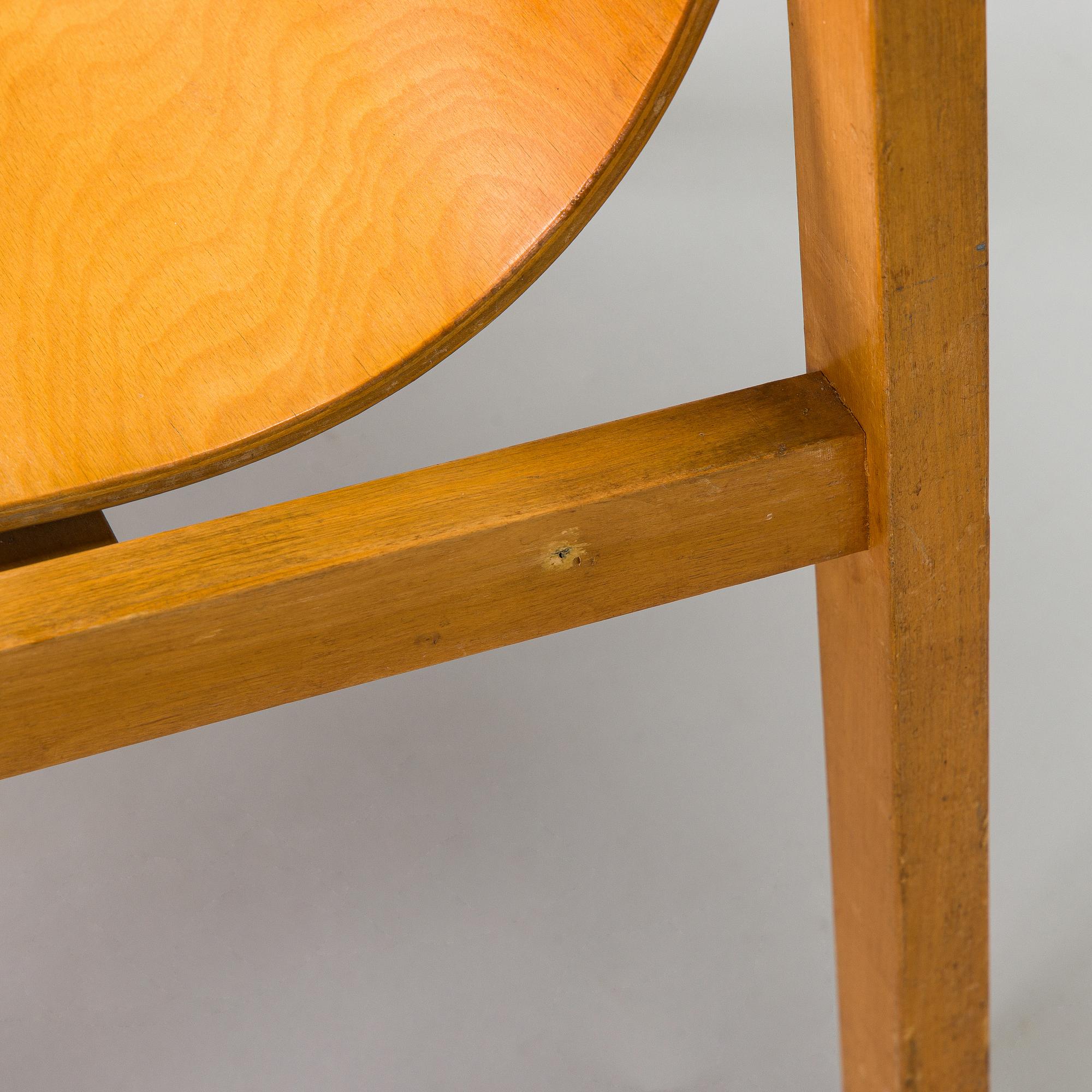 Alvar Aalto, karmstol, modell 51, för OY Huonekalu- ja Rakennustyötehdas A.B. Finland 1930-tal.