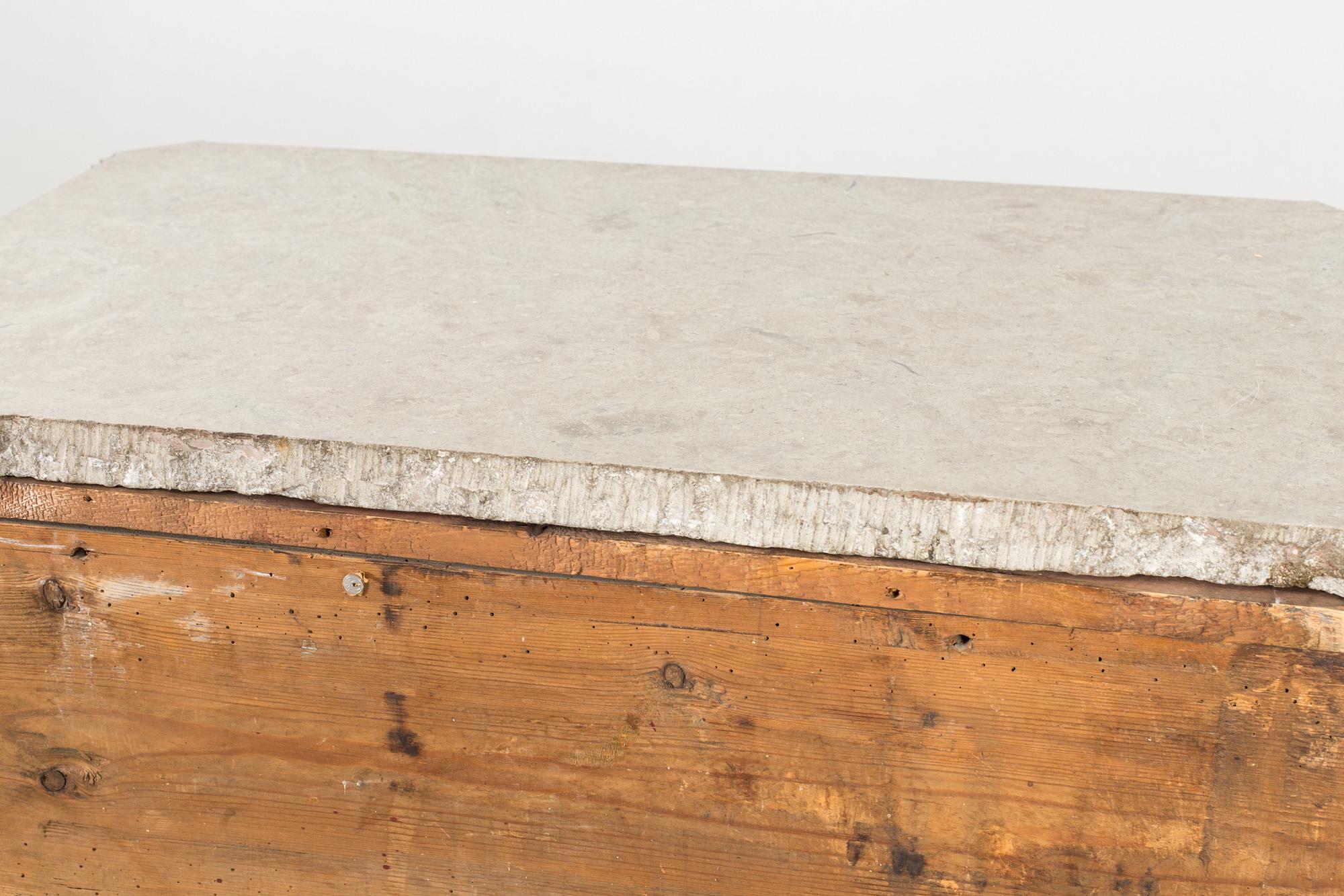 A swedish gustavian Drawer 18th century.