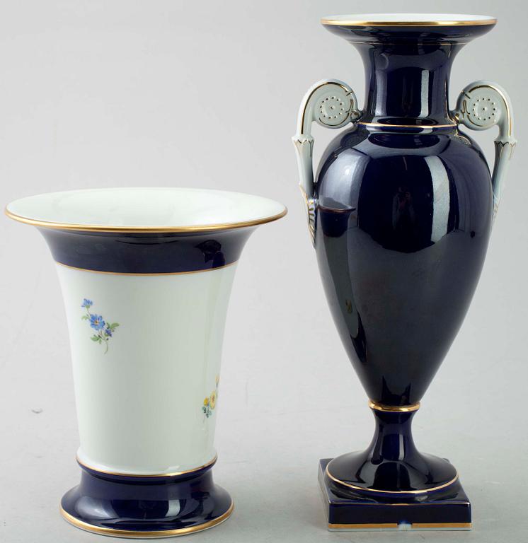 VASER, 2 st, Meissen, 1900-tal.
