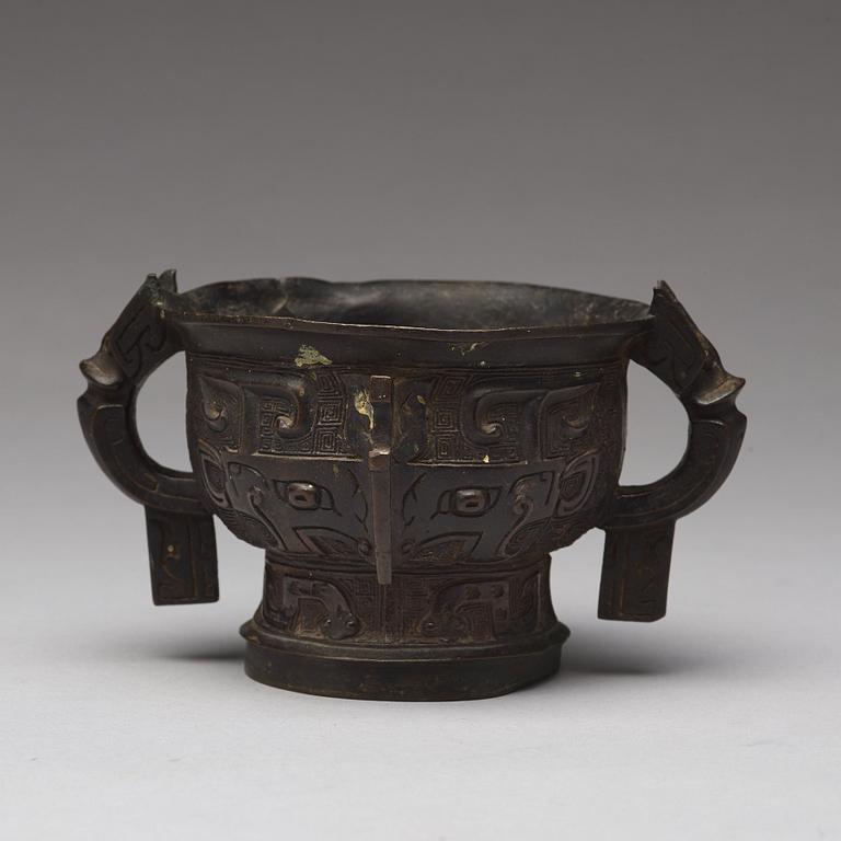 An archaistic bronze censer, presumably Ming dynasty.