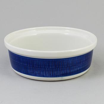 SERVIS, 12 delar, keramik. "Koka Blå", Hertha Bengtsson, Rörstrand, 1900-tal.