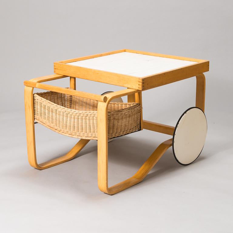 Alvar Aalto, a 1970's '900' tea trolley for Artek.
