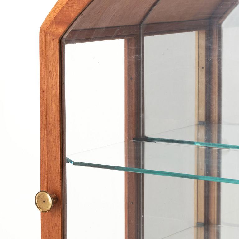 Josef Frank, a 'model 2070' mahogany table showcase cabinet, Svenskt Tenn, Sweden, before 1985.