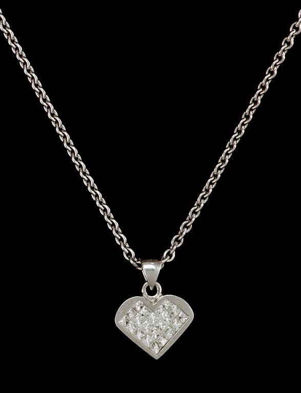 PENDANT, princess cut diamonds, tot. app. 0.50 cts, shape of heart.