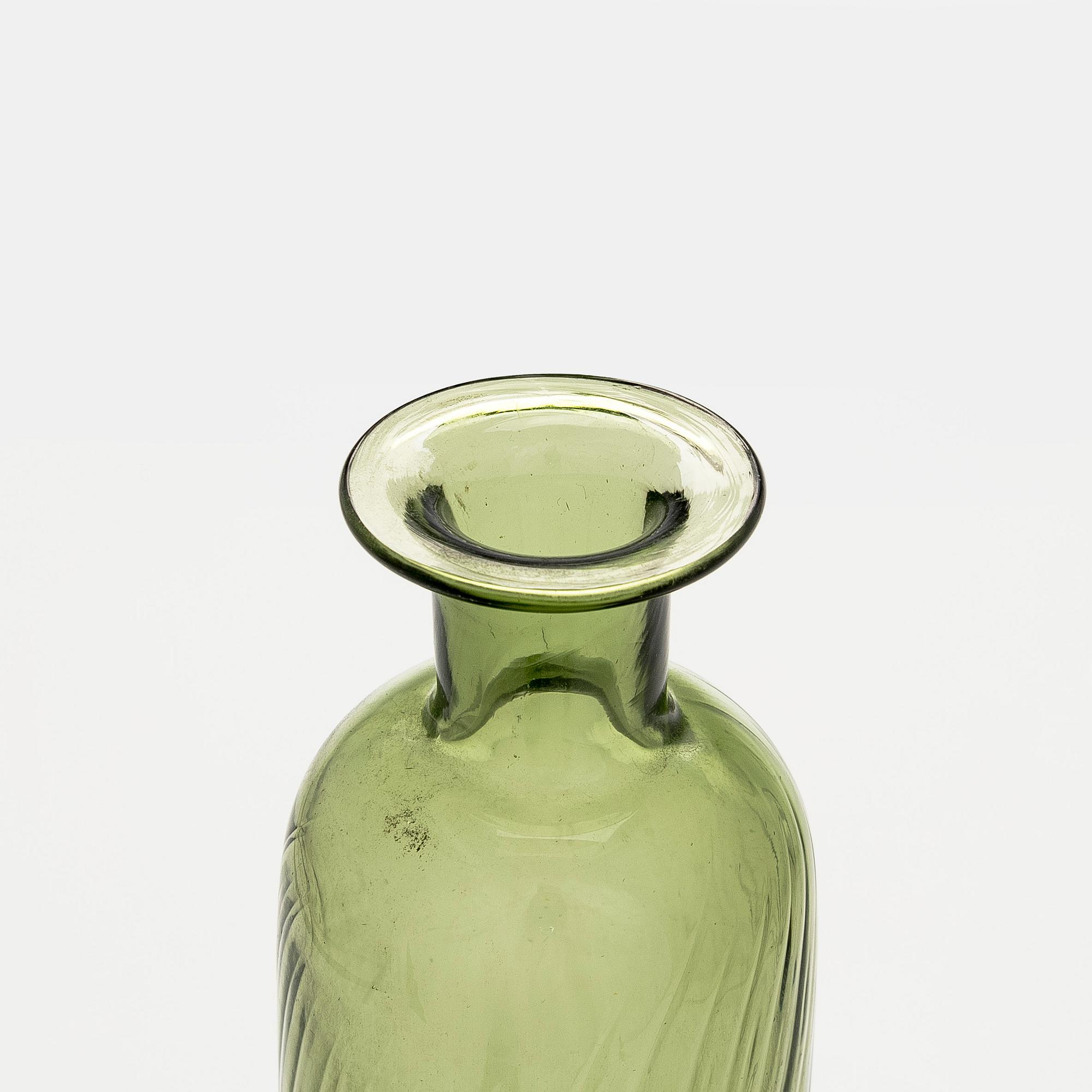 Nanny Still, flaska, "Neptuna", Riihimäen Lasi Oy, 1965-66.