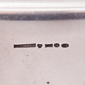 EVENING BAG and CIGARETTE CASE, silver, A. Feltmarsch, Hanko, 1921 and Suomen Kultaseppä Oy, Turku, 1918.